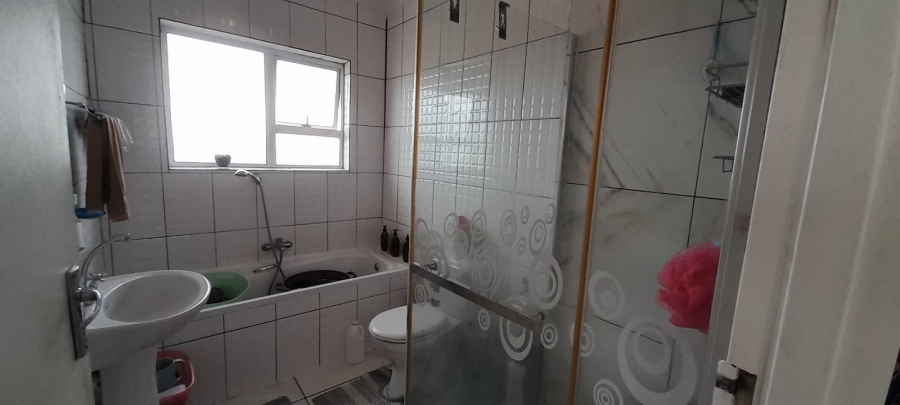 5 Bedroom Property for Sale in Onverwacht Western Cape